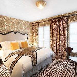 Camera superior con letto king size